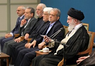 یک کل منسجم در برابر ورژن آمریکایی