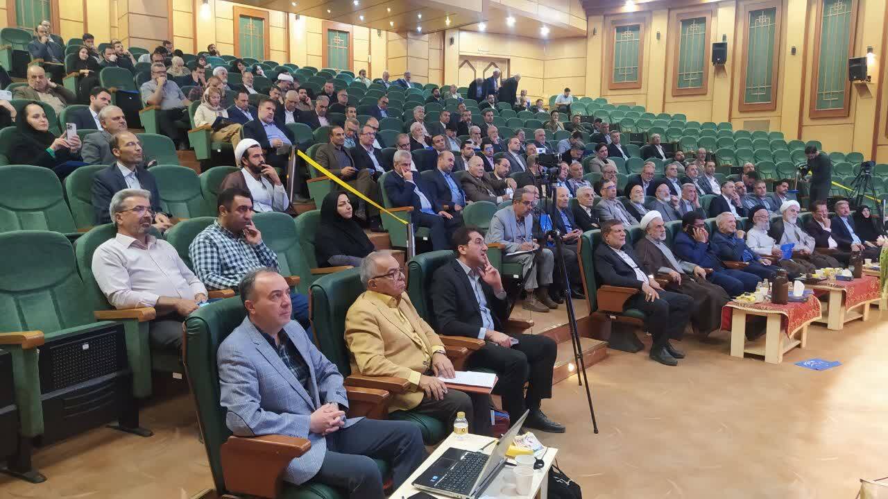 امام خمینی (ره) و تمدنسازی بر پایه عرفان راهبرد اصلی انقلاب اسلامی امام خمینی (ره) و تمدنسازی بر پایه عرفان راهبرد اصلی انقلاب اسلامی