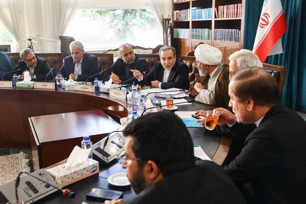 عراقچی در کمیسیون اصل ۹۰ مجلس: تعامل سازنده وزارت خارجه با نمایندگان ادامه دارد