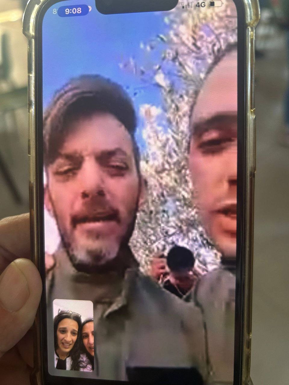 آغاز بزرگترین تبادل اسرای منازعات غزه: حماس ۲۰ اسیر اسرائیلی را در مقابل آزادی ۲۰۰۰ فلسطینی تحویل میدهد آغاز بزرگترین تبادل اسرای منازعات غزه: حماس ۲۰ اسیر اسرائیلی را در مقابل آزادی ۲۰۰۰ فلسطینی تحویل میدهد