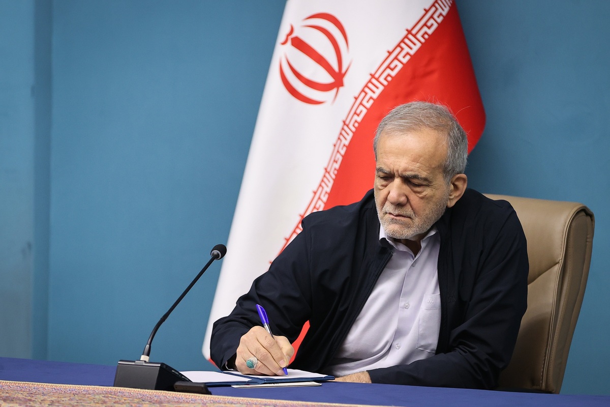 پزشکیان: خط قرمز مدیران دولتی باید فقط عدالت باشد