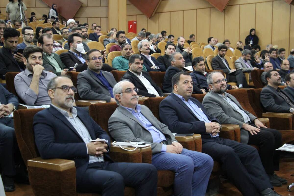 جشنواره شعر و داستان دانشگاه‌ آزاد اسلامی به خط پایان رسید