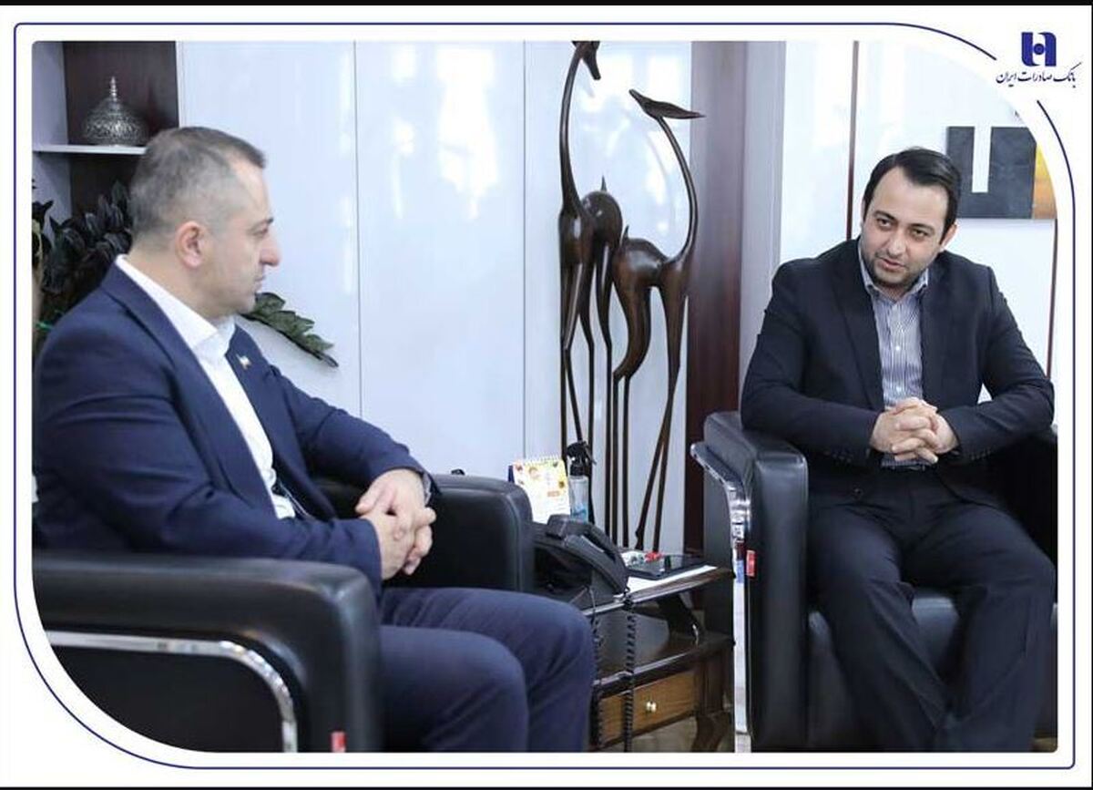 رویکرد بانک صادرات ایران تقویت امید، بالندگی و توانمندسازی جوانان کشور است