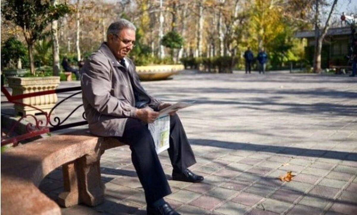 تا پایان مهر معوقات فروردین بازنشستگان واریز می‌شود