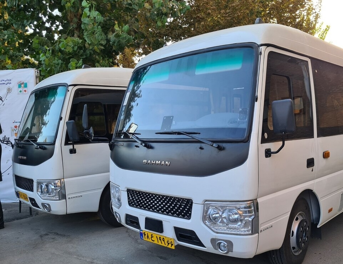 ۲ مینی‌بوس وعده‌داده شده وزیر علوم تحویل شریف شد