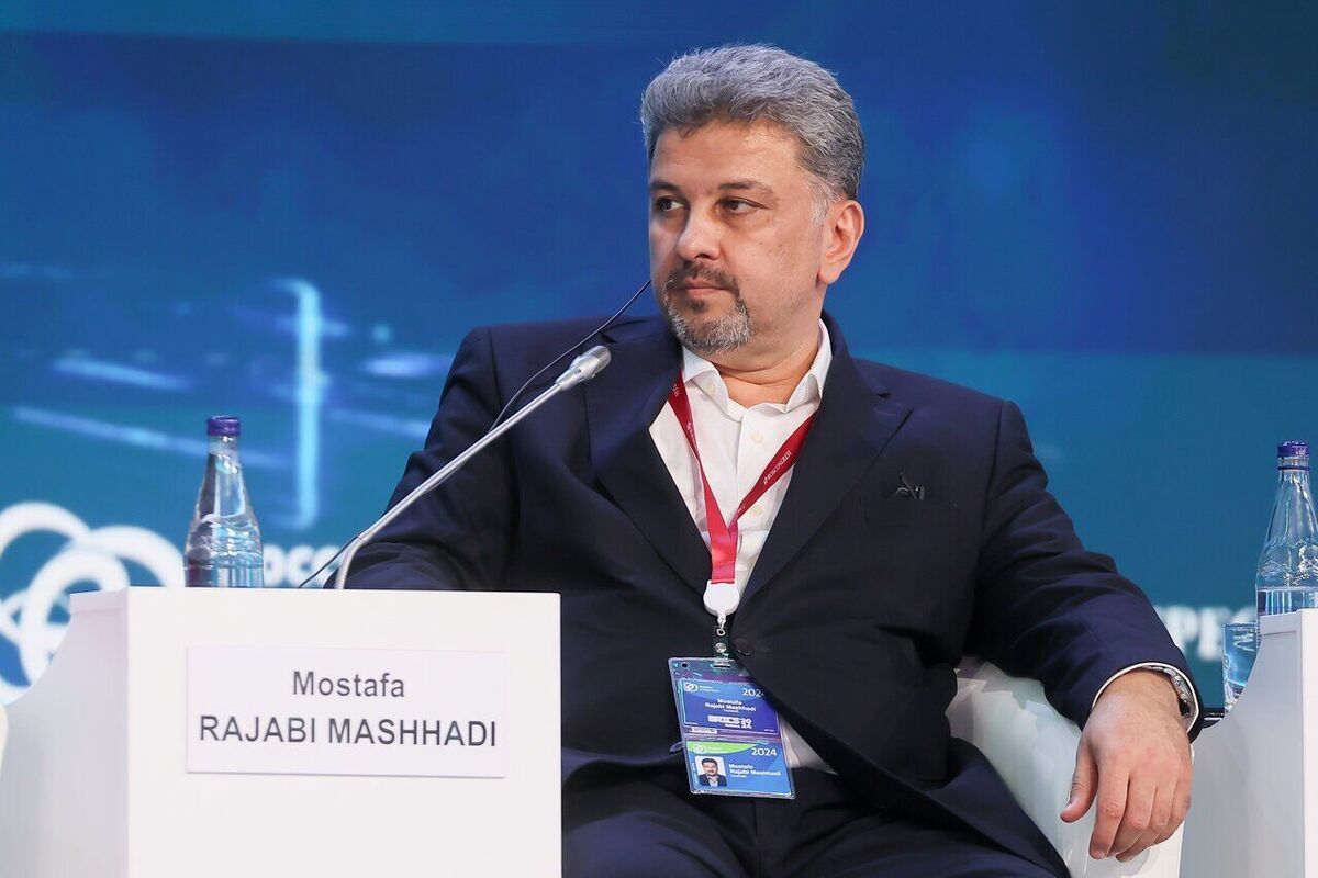 گسترش همکاری‌های ایران و روسیه در انتقال برق و توسعه فناوری‌های نوین انرژی