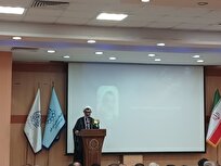 خسروپناه: قوانین حجیم تسهیل‌گری را سخت کرده‌ است