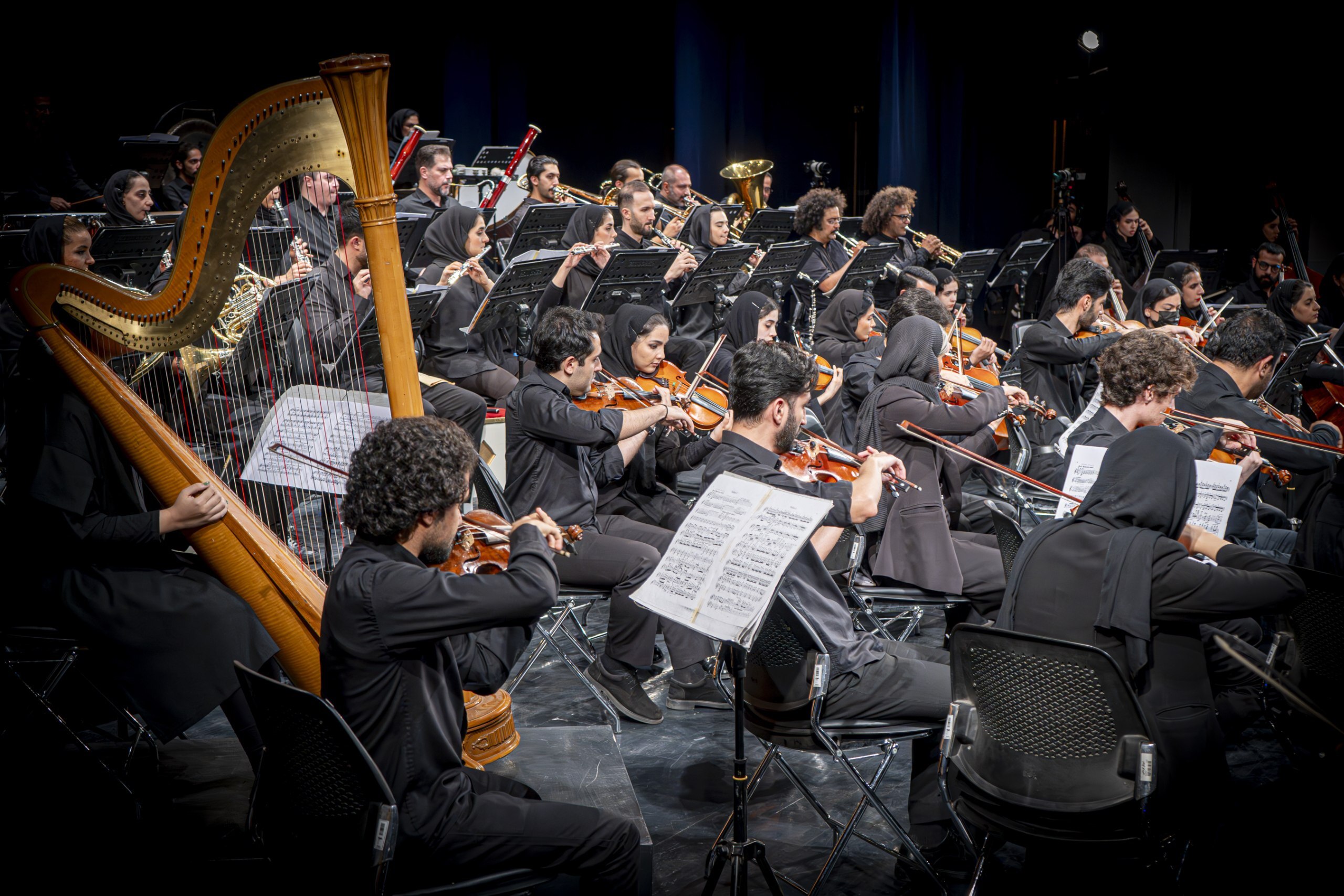 روایت «شهرزاد» در تالار وحدت؛ گفتوگوی موسیقی و خیال در شبهای پاییزی تهران روایت «شهرزاد» در تالار وحدت؛ گفتوگوی موسیقی و خیال در شبهای پاییزی تهران