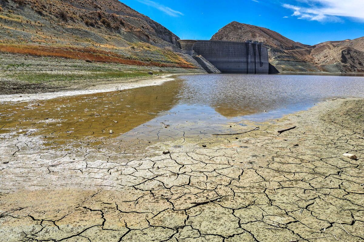 تغییر اقلیم حاصل افزایش دما  منابع آب تجدیدشونده به کمتر از ۷۰ میلیارد مترمکعب رسید