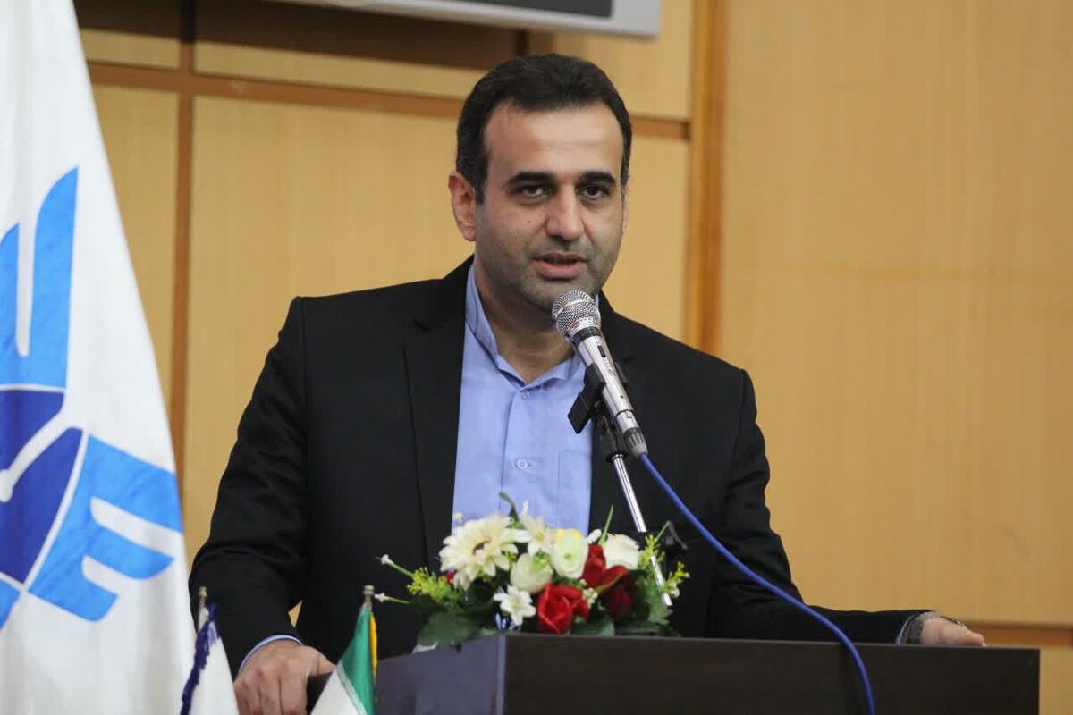 جزئیاتی جدید از درآمدزایی غیرشهریه‌ای در دانشگاه آزاد گیلان؛ ۴۲ قرارداد پژوهشی برای حل مسائل استانی منعقد شد