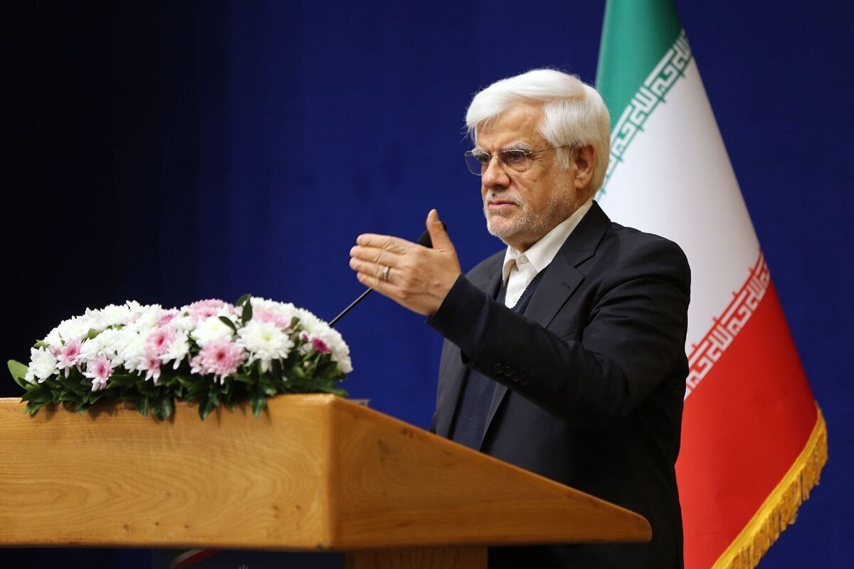 عارف: نخبگان ایرانی سرمایه‌های ماندگار ملت‌اند، نه نیروی موقت توسعه  دانشجویان سرمایه‌های اصلی تحقق چشم‌انداز علمی و فناوری کشورند