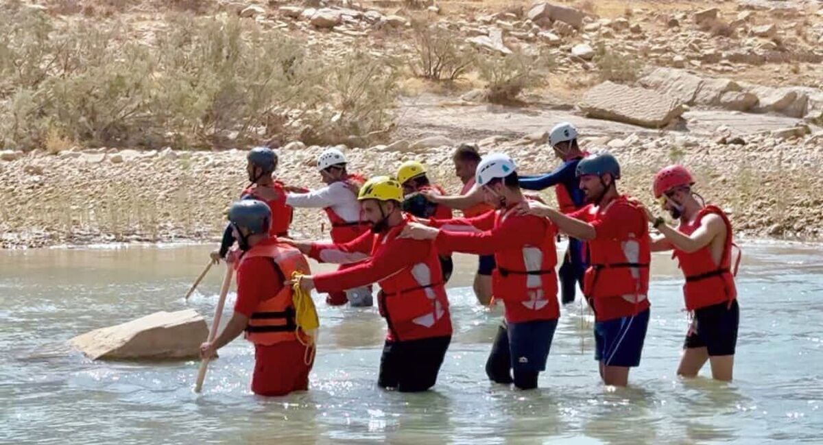 آغاز آموزش هزار داوطلب هلال‌احمر برای عضویت در تیم‌های واکنش سریع حوادث و تهدیدات نوین