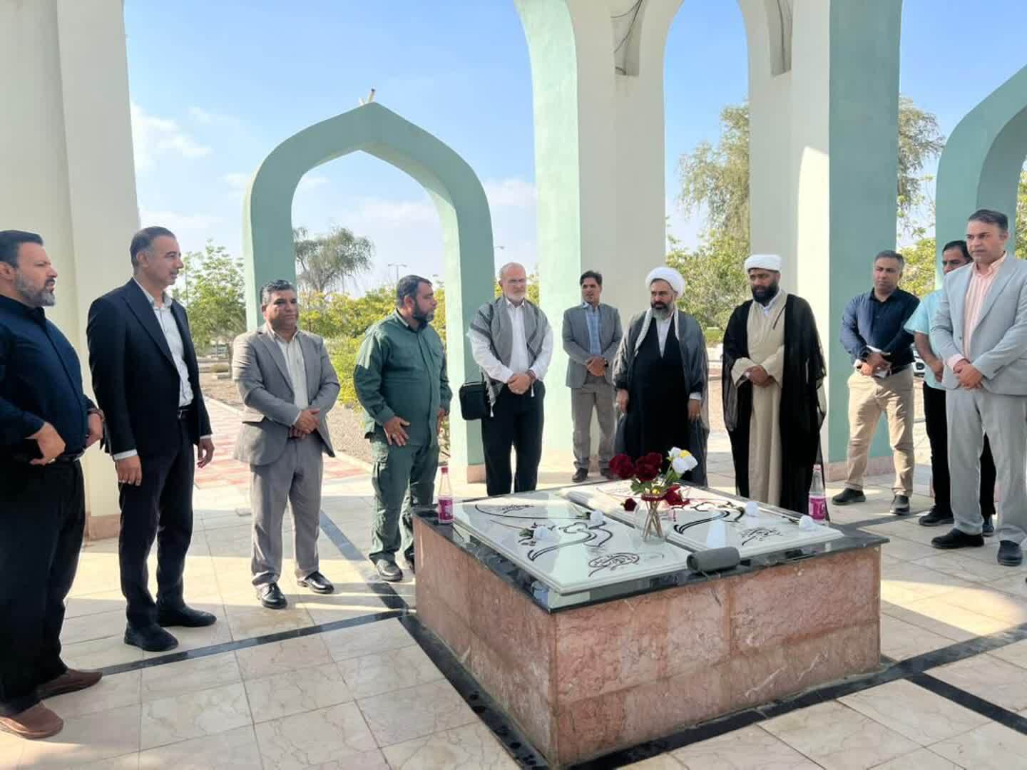 «کونا للظّالمِ خَصماً و للمَظلُومِ عَونا» محوریترین پیام دفاع مقدس «کونا للظّالمِ خَصماً و للمَظلُومِ عَونا» محوریترین پیام دفاع مقدس