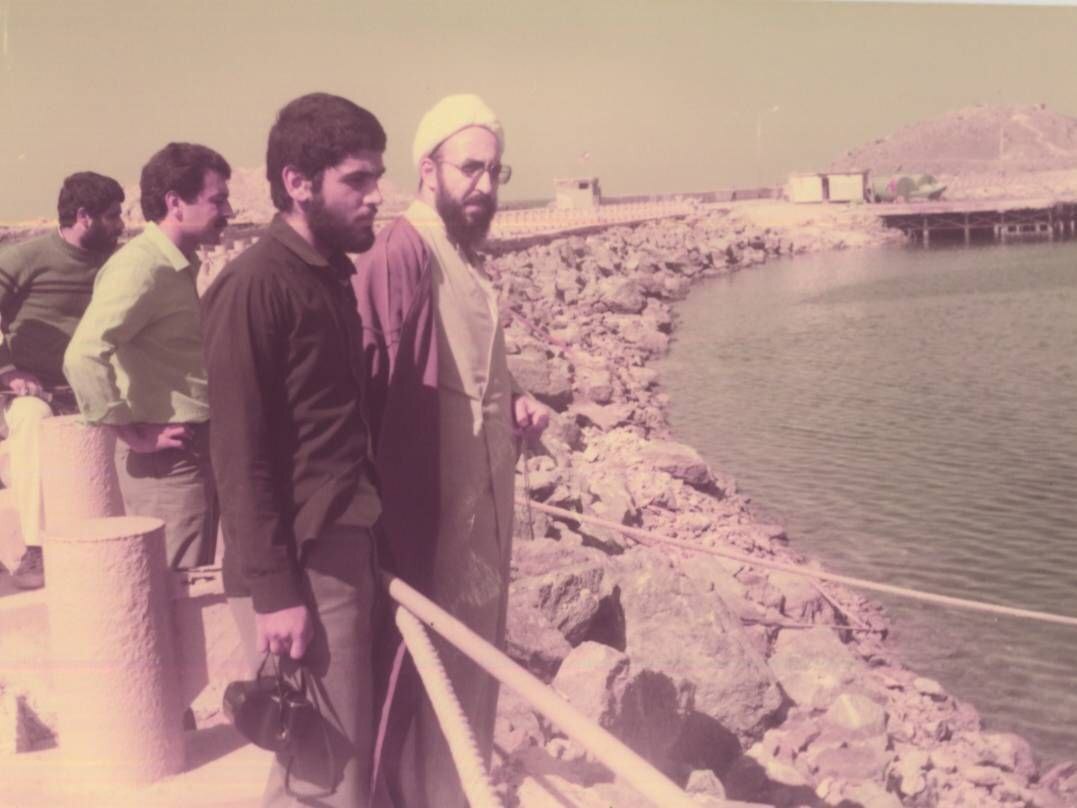 انتشار تصاویر حضور دکتر مهدی طهرانچی در جبهههای دفاع مقدس انتشار تصاویر حضور دکتر مهدی طهرانچی در جبهههای دفاع مقدس