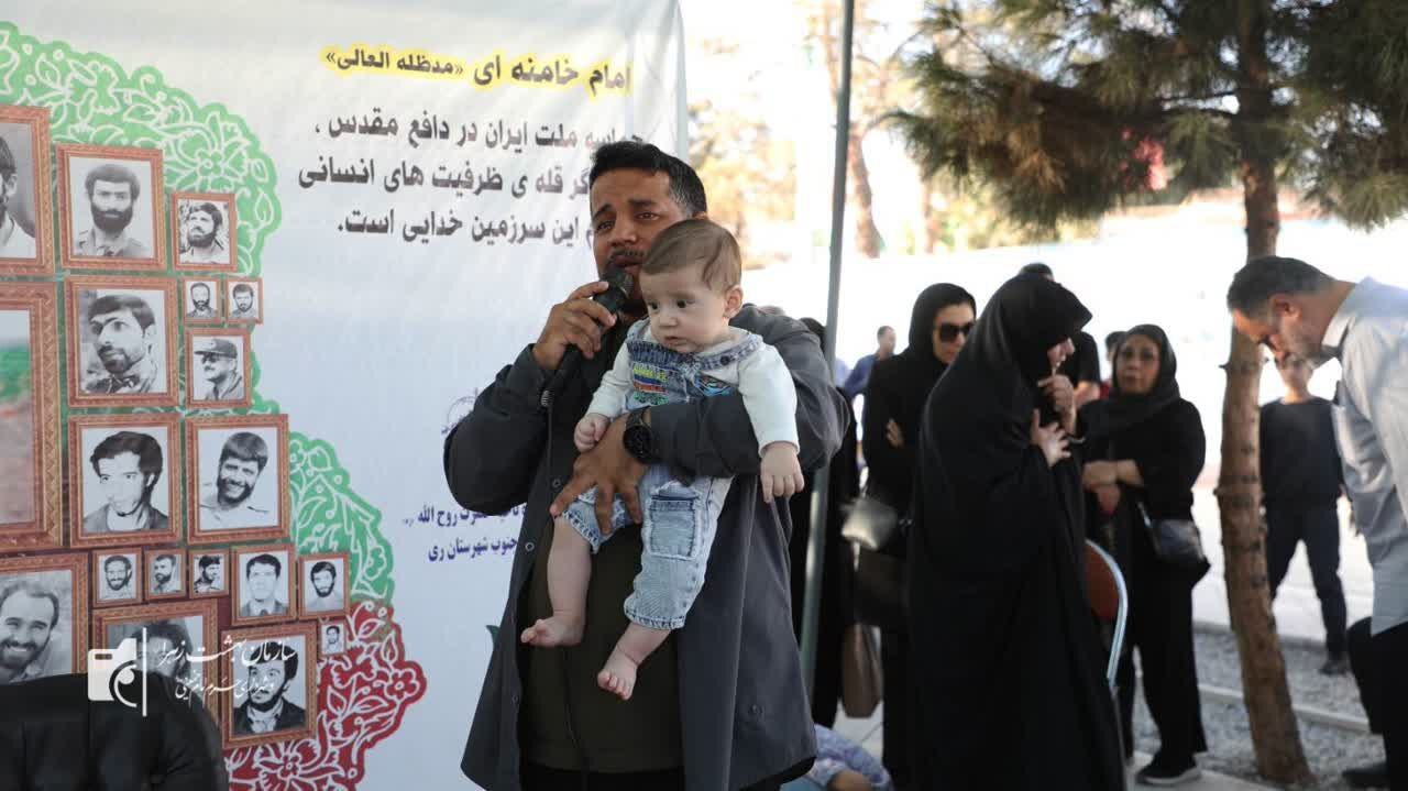 برگزاری مراسم چهلمین روز خاکسپاری اسماعیل پاشایی در بهشت زهرا (س) برگزاری مراسم چهلمین روز خاکسپاری اسماعیل پاشایی در بهشت زهرا (س)