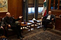 دیدار و گفت‌وگوی لاریجانی با نبیه بری