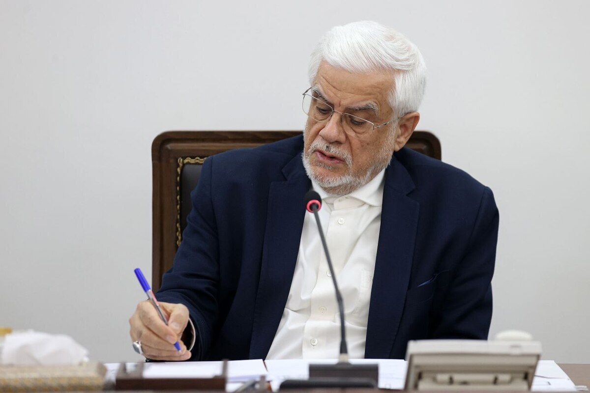 عارف: آتش‌نشانان ستون‌های استوار انسجام اجتماعی و پیروزی ملی هستند