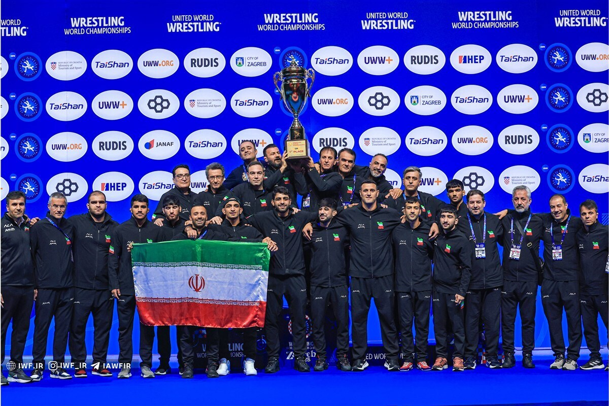 علیزاده: نگذاشتیم حتی در جنگ 12 روزه هم کار زمین بماند  عبدولی باید در مجارستان کشتی می‌گرفت؛ فرخی روح بزرگی دارد