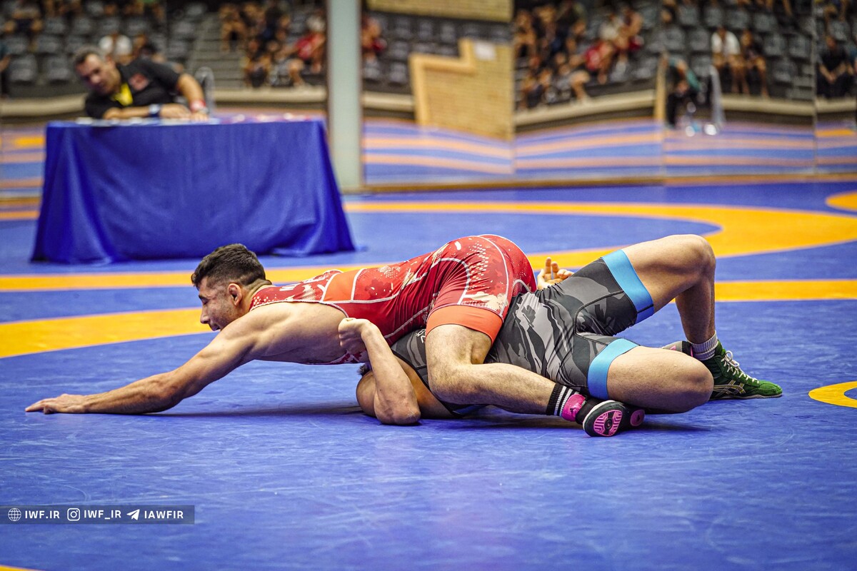 واکنش سازمان لیگ به انتقاد از قانون ۳ خارجی و درخواست درمورد دوبنده سرخابی ها!  پرسپولیس تیم نداد