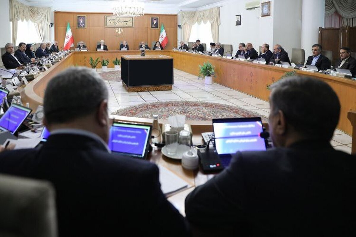 پزشکیان: نباید نیروهای علمی صرفاً به دلیل یک اظهارنظر از حضور در مراکز تخصصی محروم شوند