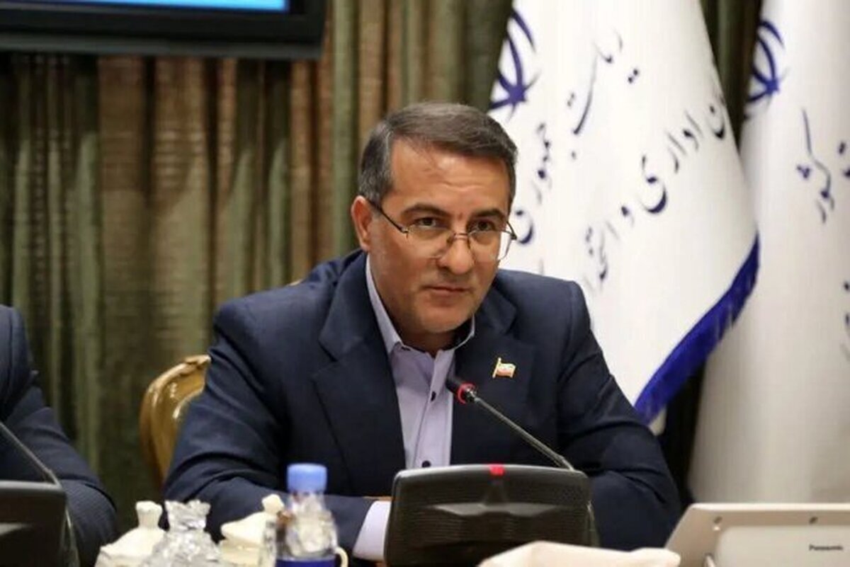 اتلاف وقت و صبحانه خوردن در ادارات ممنوع  بدرفتاری کارمندان را از طریق ۱۲۸گزارش کنید