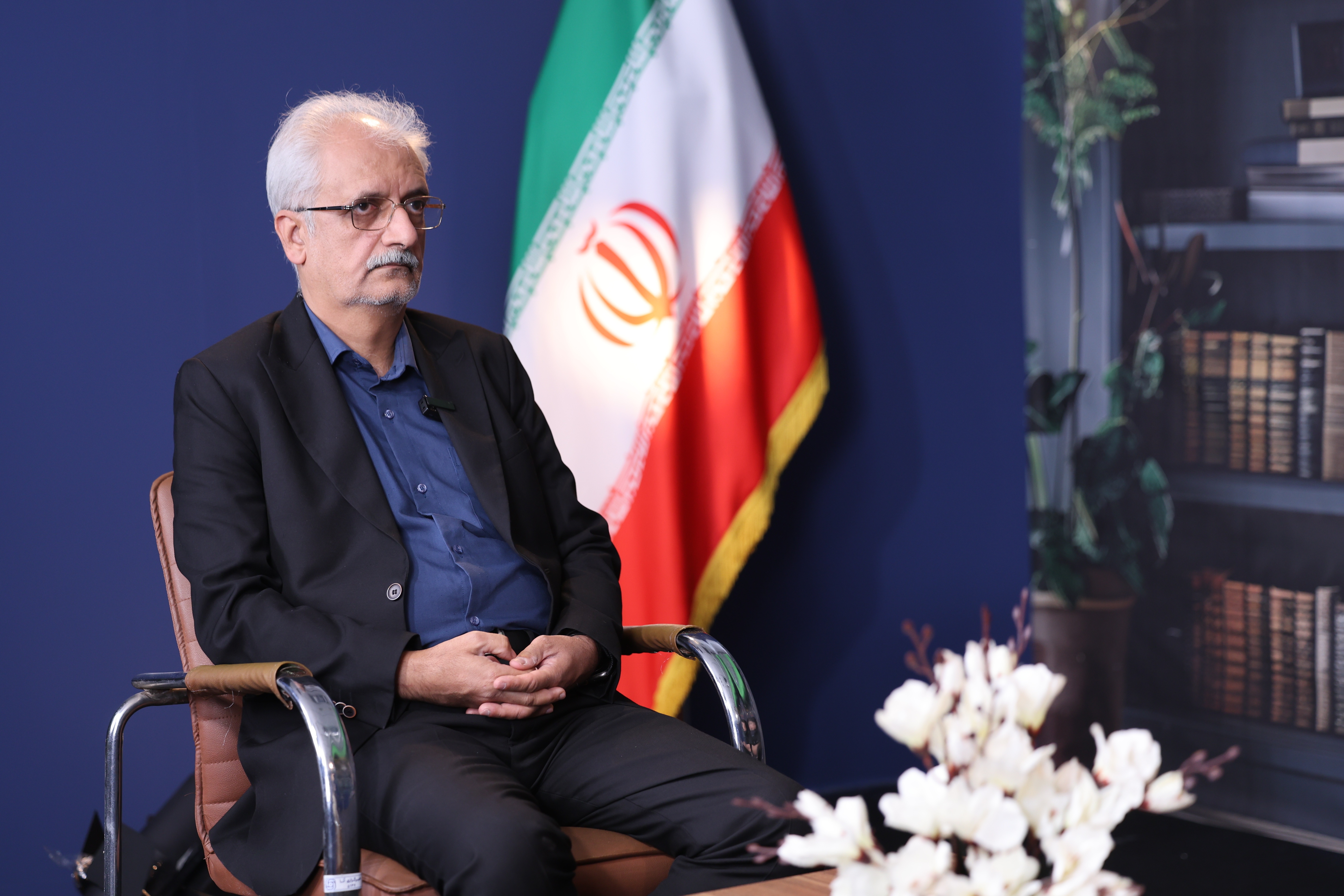 آموزشوپرورش نیازمند بازنگری در قوانین بالادستی و تمرکز بر مدرسهمحوری است/ تربیت واقعی زمانی محقق میشود که آموزش، پرورش و مهارت در کنار هم قرار گیرند آموزشوپرورش نیازمند بازنگری در قوانین بالادستی و تمرکز بر مدرسهمحوری است/ تربیت واقعی زمانی محقق میشود که آموزش، پرورش و مهارت در کنار هم قرار گیرند