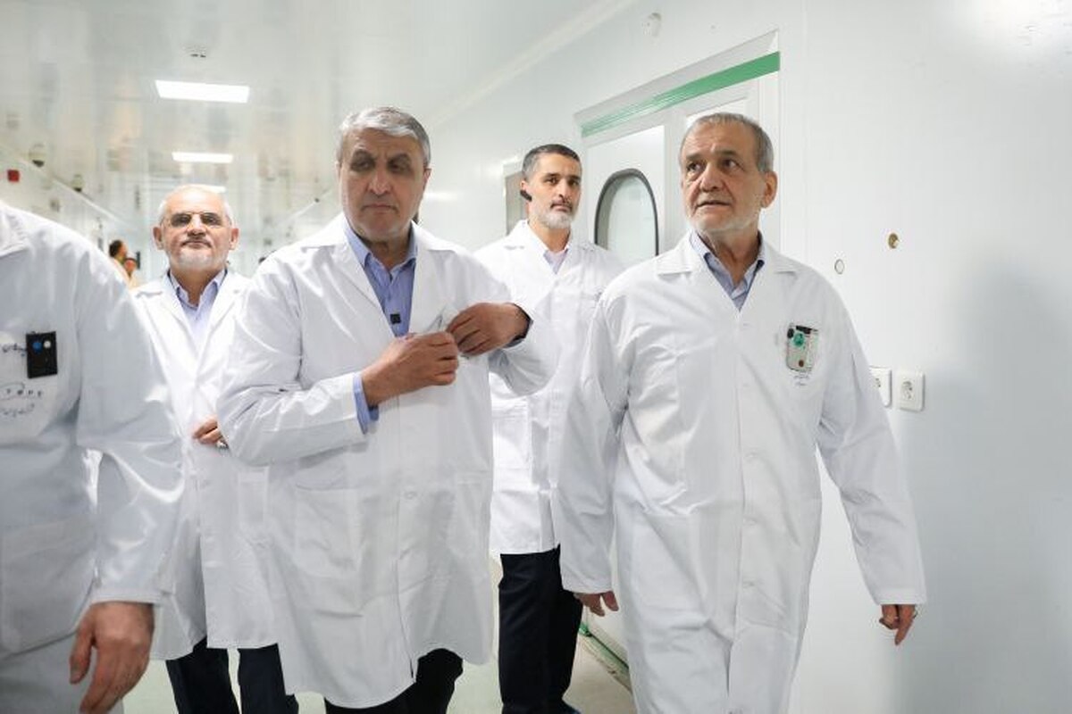 پزشکیان: ساخت سلاح هسته‌ای در دستورکار ما نیست  با تمام توان از پیشرفت توسعه صنعت هسته‌ای صلح‌آمیز دفاع می‌کنیم