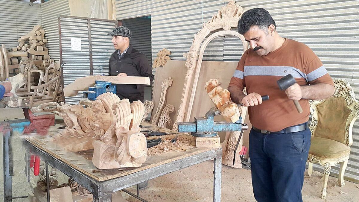 سرای نوآوری مبل و منبت جرقه‌ای برای شکوفایی اقتصاد غرب کشور/ نهادی که شکاف میان دانشگاه و صنعت را از میان برداشت