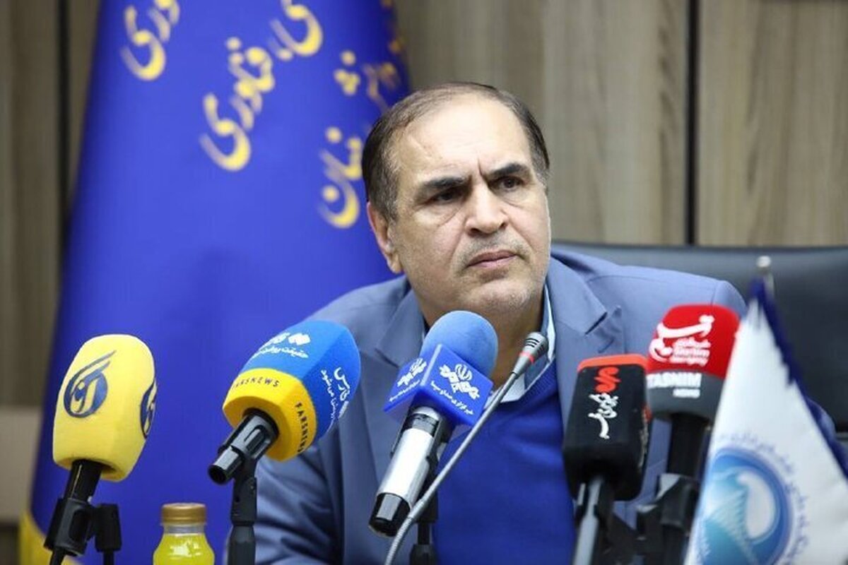 دانش‌بنیان‌های کوچک را برای تشکیل کنسرسیوم‌های صادراتی تشویق خواهیم کرد