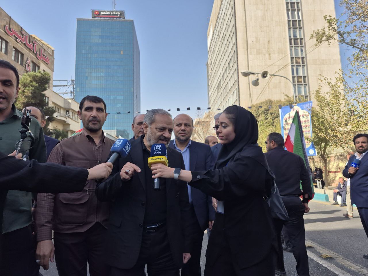 فریاد استکبارستیزی در روز ۱۳ آبان طنینانداز شد/ ایران سراسر مرگ بر آمریکا است فریاد استکبارستیزی در روز ۱۳ آبان طنینانداز شد/ ایران سراسر مرگ بر آمریکا است