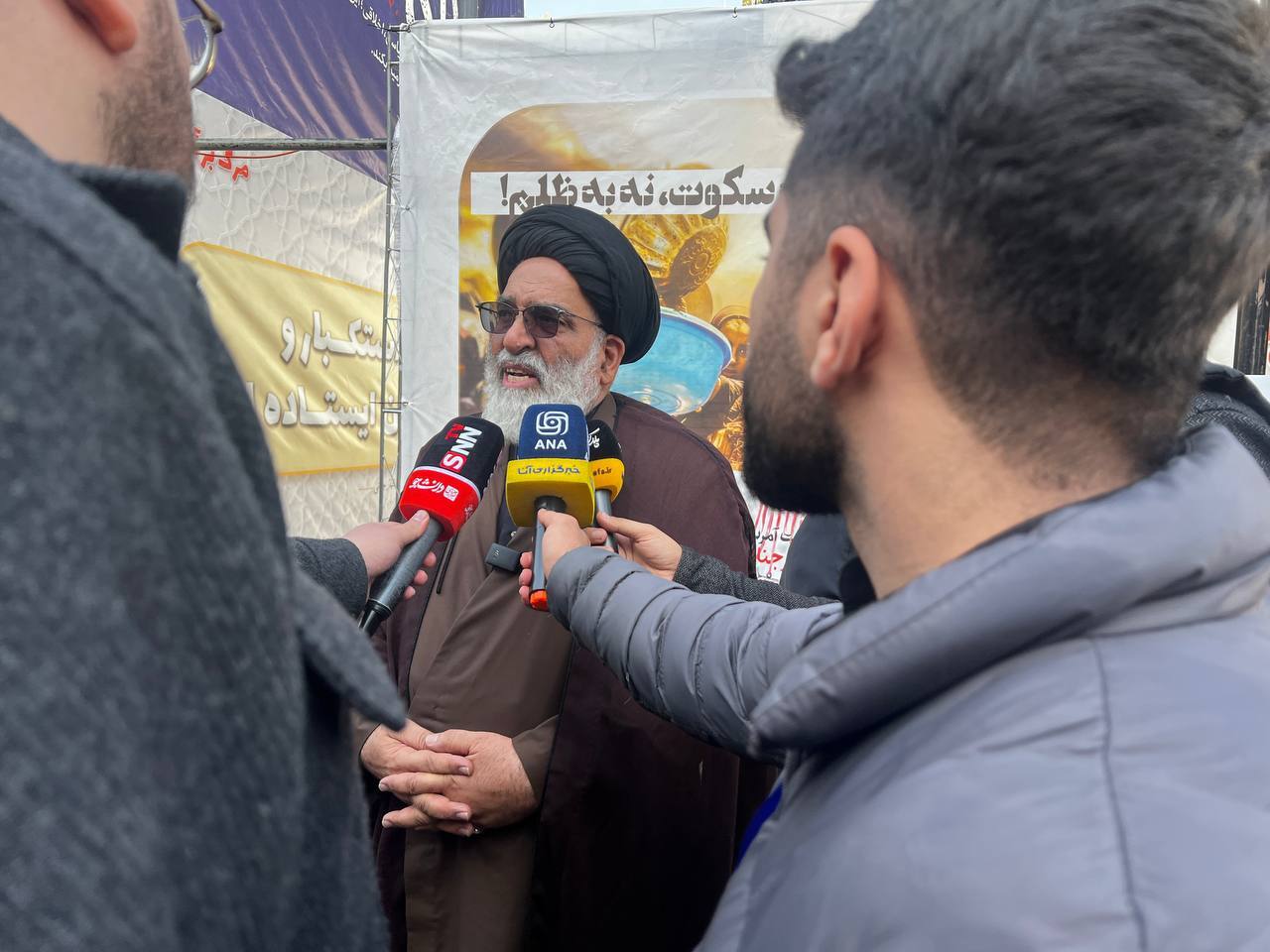 فریاد استکبارستیزی در روز ۱۳ آبان طنینانداز شد/ ایران سراسر مرگ بر آمریکا است + عکس و فیلم فریاد استکبارستیزی در روز ۱۳ آبان طنینانداز شد/ ایران سراسر مرگ بر آمریکا است + عکس و فیلم