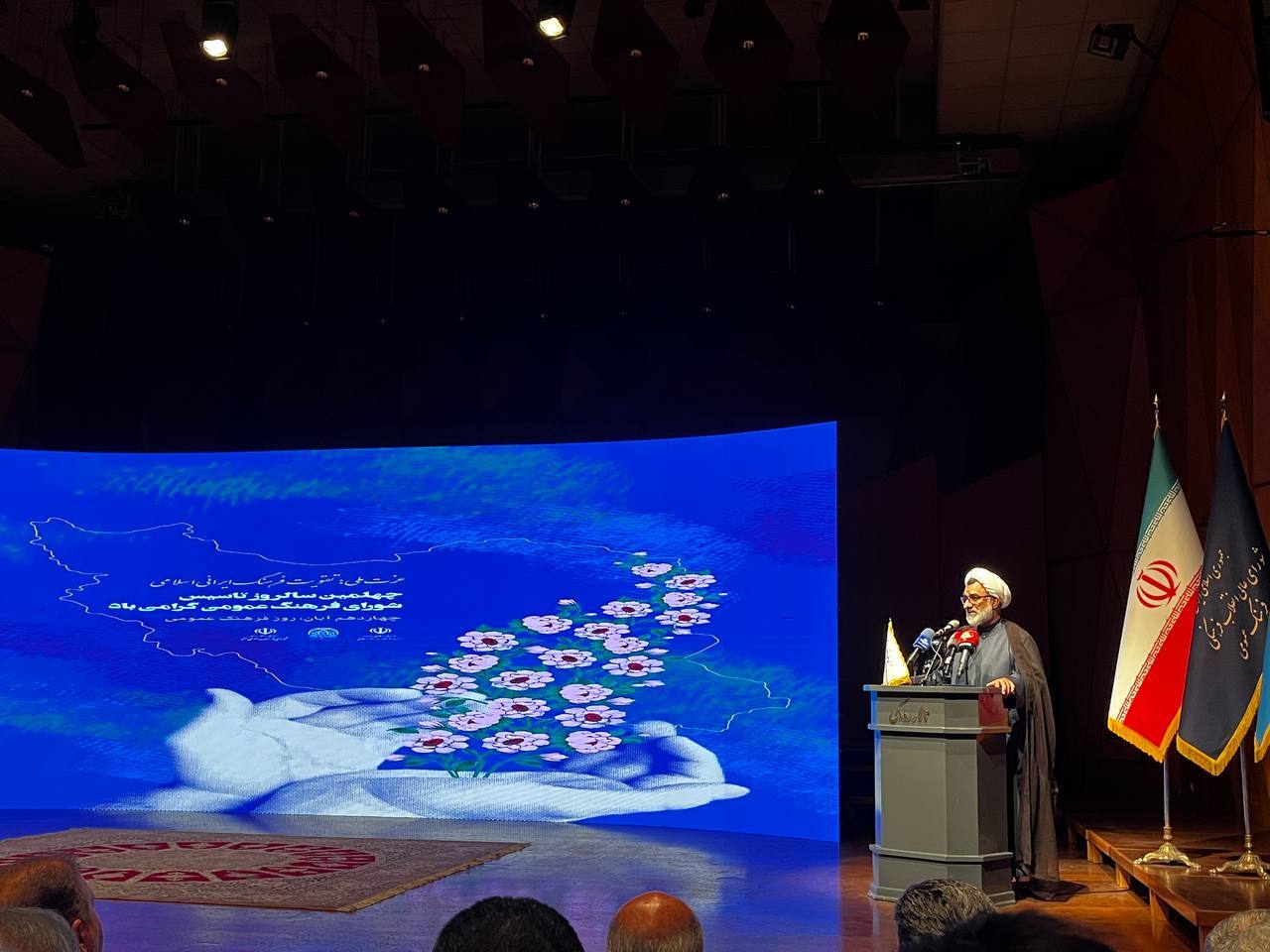 ابوترابیفرد: دفاع ۱۲ روزه نشانهای از اقتدار ملت ایران در برابر قدرتهای سلطهگر است ابوترابیفرد: دفاع ۱۲ روزه نشانهای از اقتدار ملت ایران در برابر قدرتهای سلطهگر است