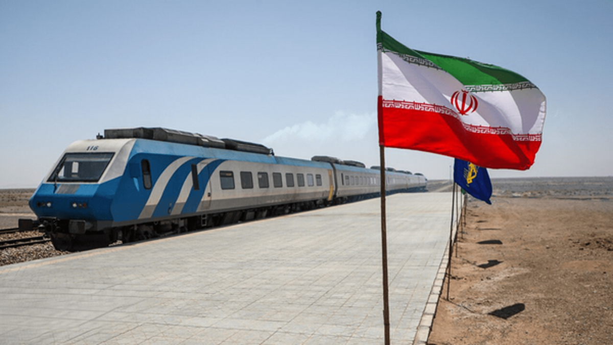 سردار سرتیپ پاسدار عبدالرضا عابد: جنوب شرق ایران قلب تپنده توسعه ملی است   ریل راه‌آهن تا پایان سال به چابهار می‌رسد