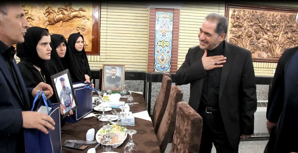 امیر سرتیپ علیرضا صباحی‌فرد، از خانواده شهدای جنگ ۱۲ روزه تقدیر کرد