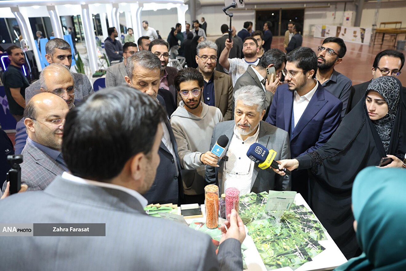 افتتاحیه سومین دوره نمایشگاه فناوری و نوآوری فن نما 1404