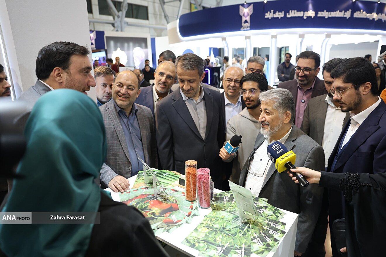 افتتاحیه سومین دوره نمایشگاه فناوری و نوآوری فن نما 1404