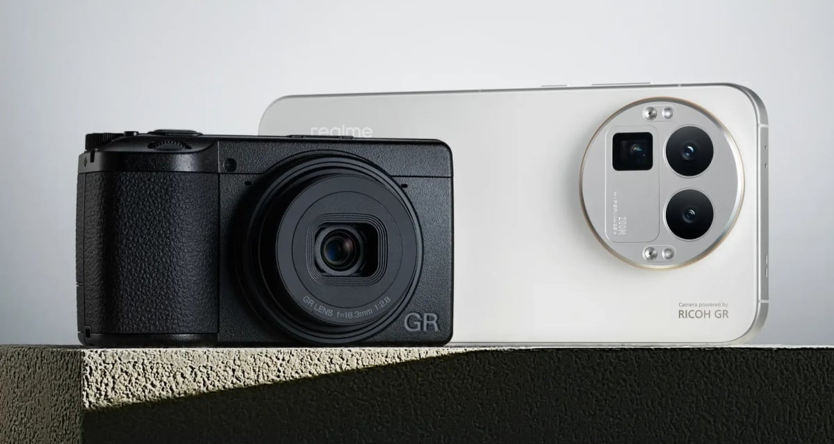 ریلمی سری GT۸ را با قابلیت تعویض قاب دوربین معرفی کرد