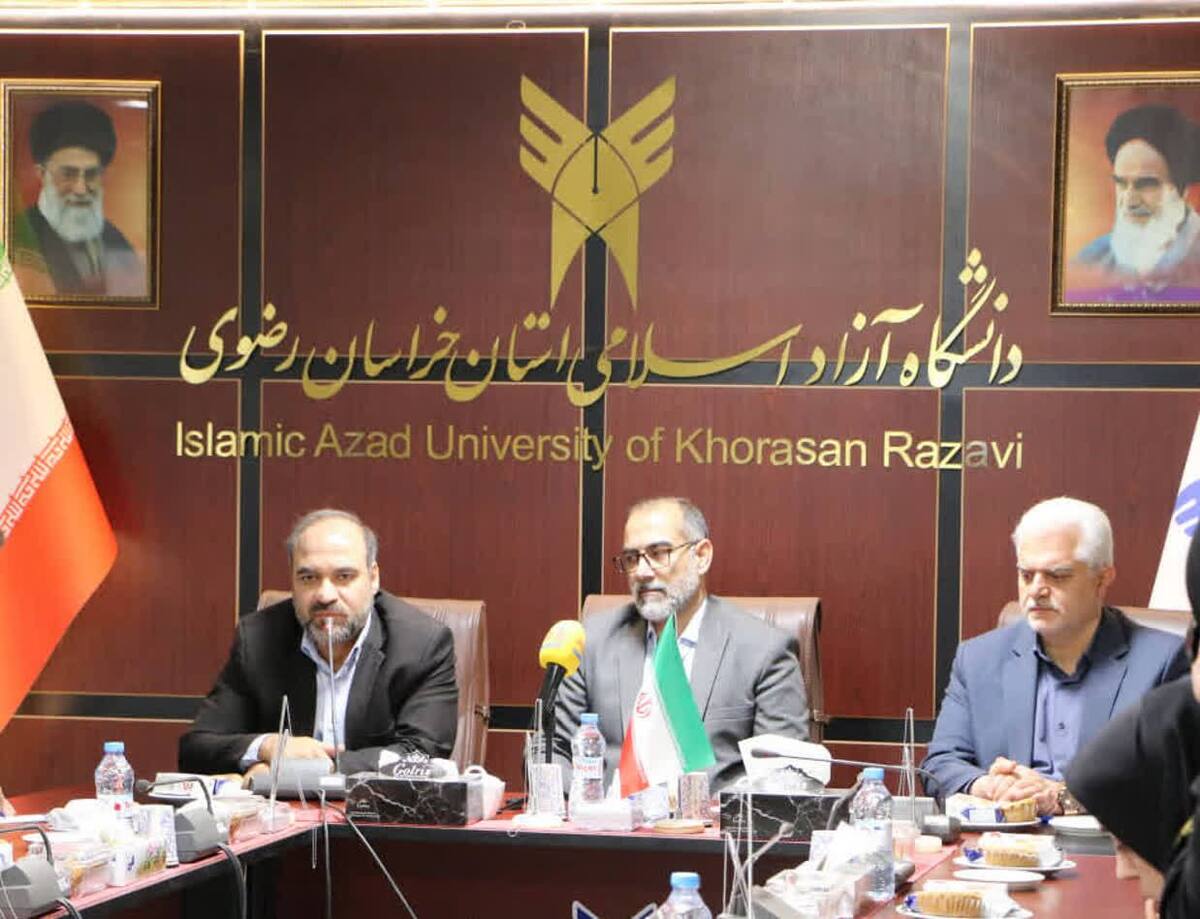 رقابت شاعران در سه بخش دانش‌آموزی، دانشجویی و آزاد دومین جشنواره ملی شعر «مژده وصل»