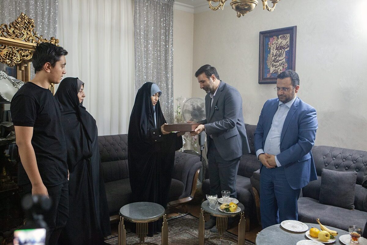 طحان‌نظیف: نوزاد ۲۲ روزه‌ شهید کریمی‌دوست نشانه مظلومیت شهدای جنگ ۱۲ روزه است