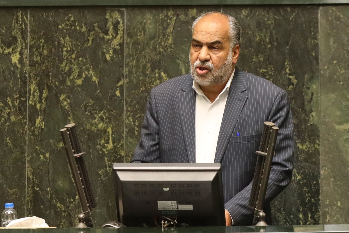 توضیحات صباغیان درباره ماجرای کیک ۱۲ متری