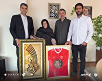 دیدار حدادی با خانواده شهید درفشی‌فر