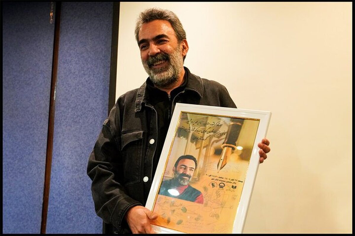 چرم‌شیر: در تئاتر ایران باید دست نسل‌های بعدی را گرفت و پیش رفت