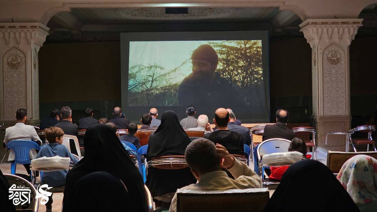 اکران‌های مردمی «مجنون» پررونق شد  فروش ۱.۲ میلیارد تومانی و عبور از ۴۰ هزار مخاطب