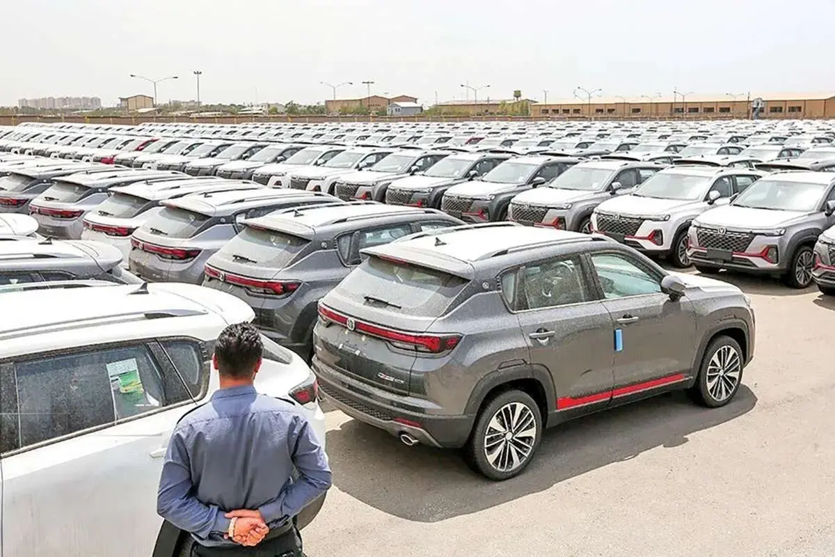 گمرک: ارزش‌گذاری خودرو‌های وارداتی بر عهده وزارت صمت است