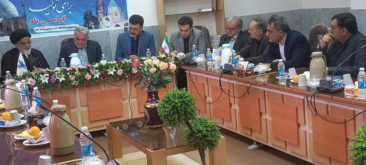 دانشگاه‌ها اشتغال را رونق می‌بخشند