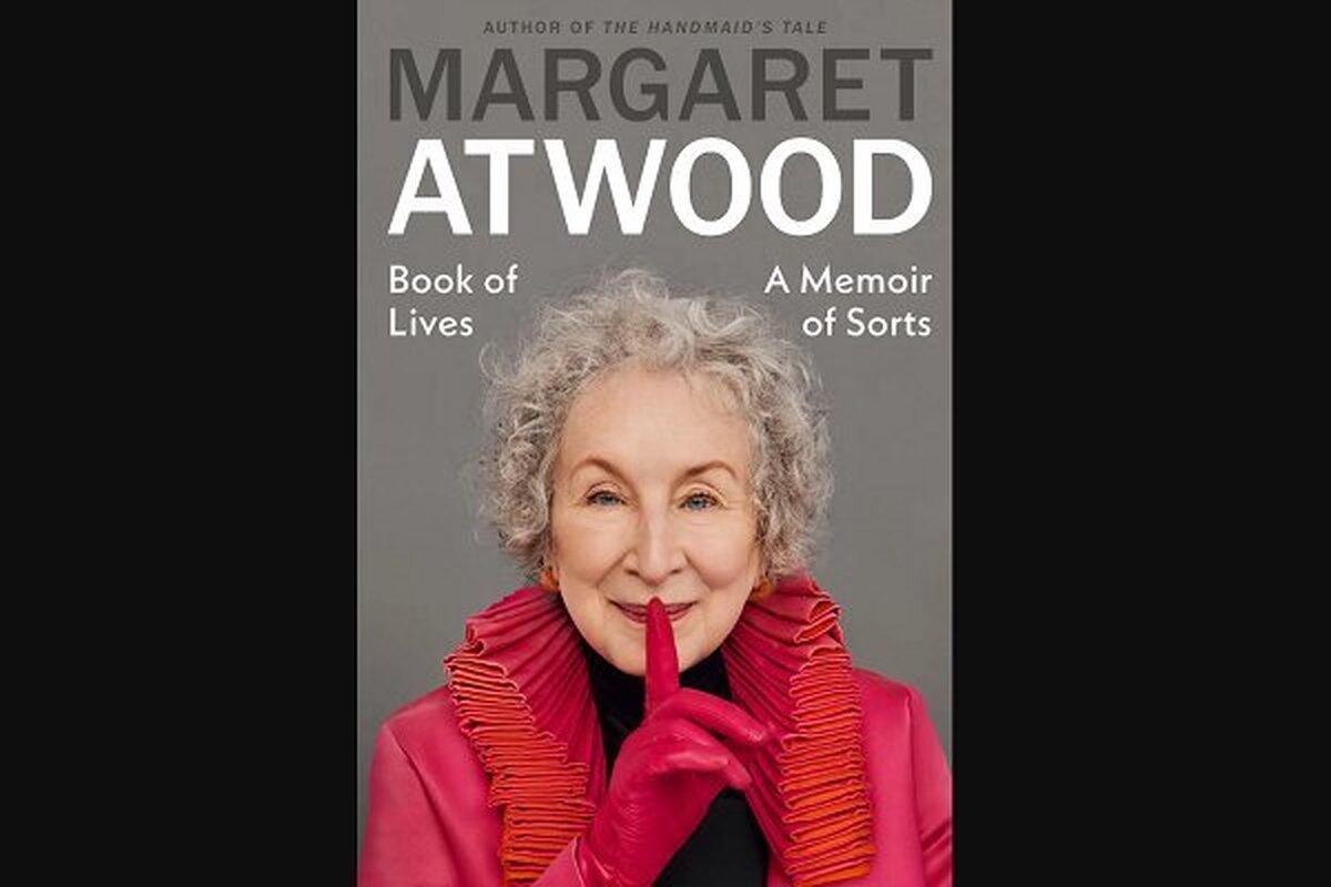 خاطرات مارگارت آتوود منتشر شد  از فریب‌خوردن در کودکی تا موفقیت‌های ادبی