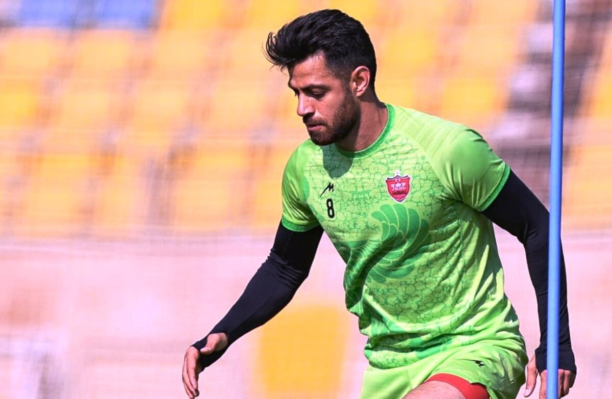 استراحت یک روزه پرسپولیس  پورعلی گنجی به بازی با شمس آذر می‌رسد