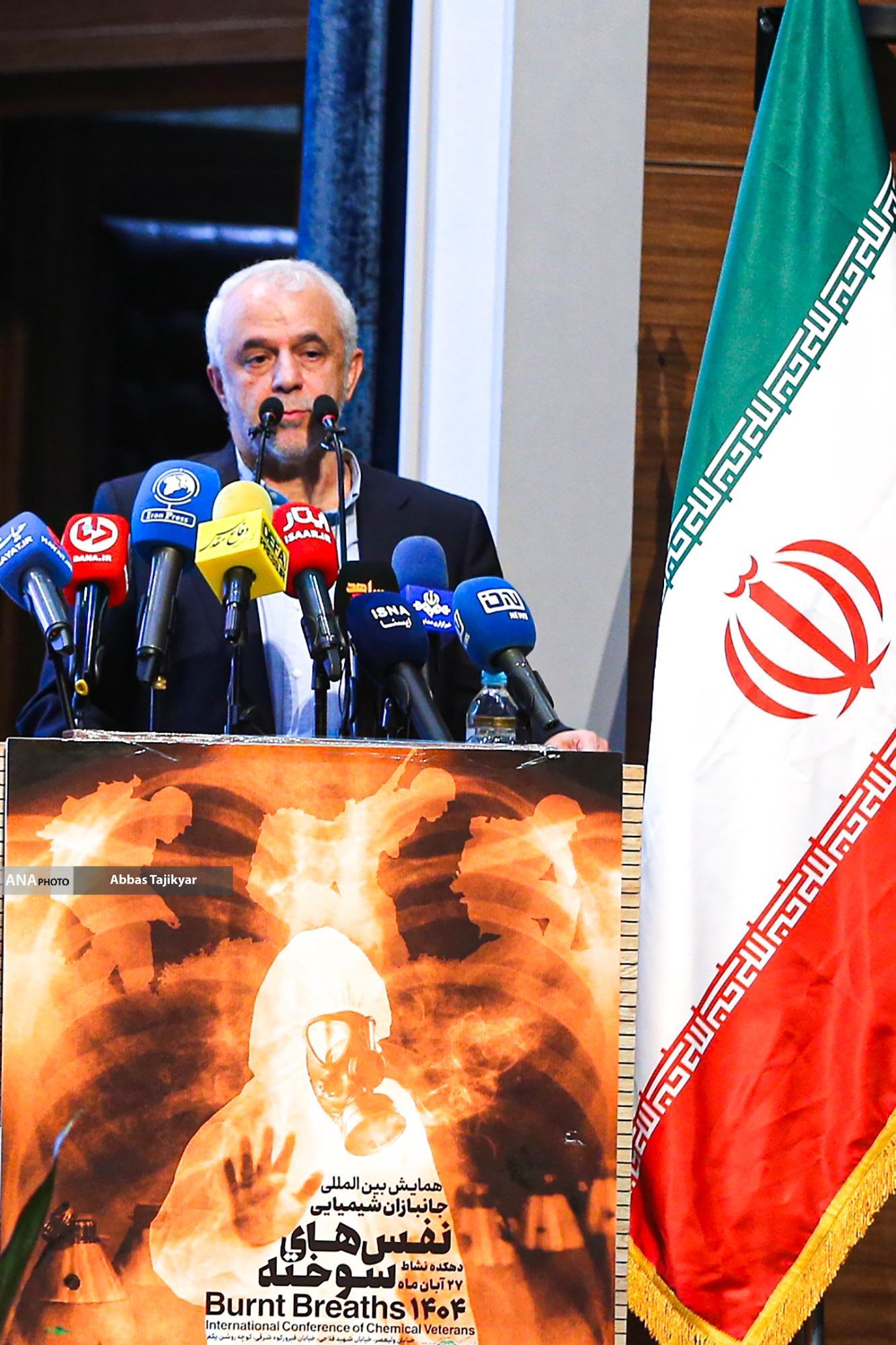 رئیس بنیاد شهید خواستار تشکیل سریع دبیرخانه دائمی همایش «نفسهای سوخته» شد رئیس بنیاد شهید خواستار تشکیل سریع دبیرخانه دائمی همایش «نفسهای سوخته» شد