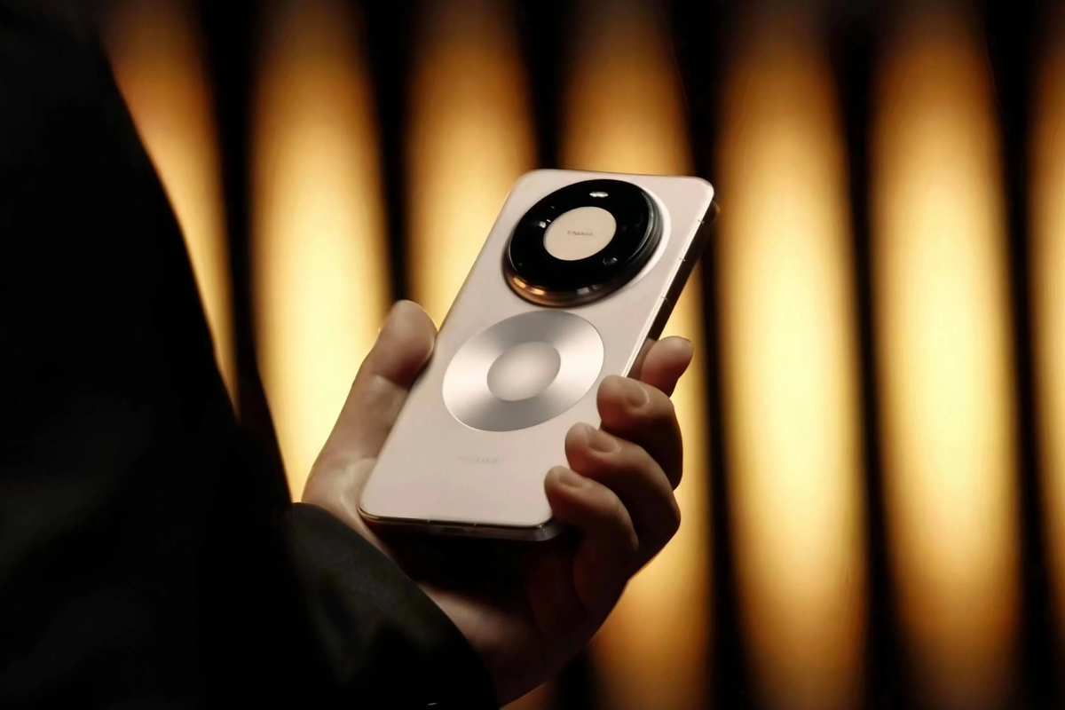 هواوی چهارم آذر از سری پرچمدار میت ۸۰ رونمایی می‌کند