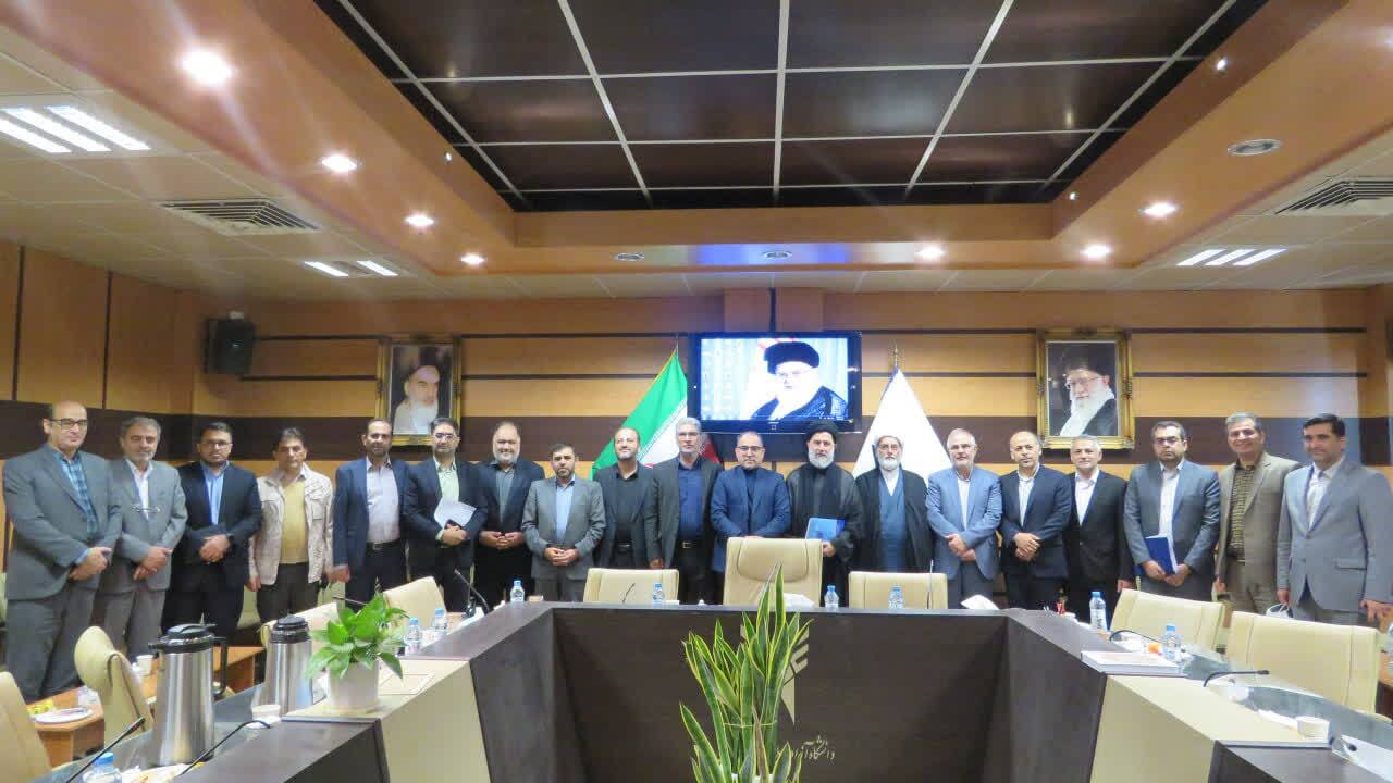 تمامی مناطق استان گلستان در بخش گردشگری قابل سرمایهگذاری است/ تقدیر از ارتباط خوب دانشگاه آزاد با صنعت تمامی مناطق استان گلستان در بخش گردشگری قابل سرمایهگذاری است/ تقدیر از ارتباط خوب دانشگاه آزاد با صنعت